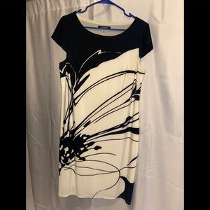 ☮️ 4/$20 Nine West dress